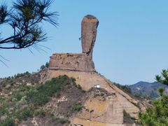 -磬锤峰森林公园