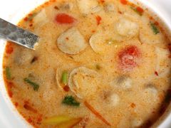 冬阴功汤-食肆&Fourteen(武林夜市店)