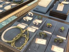 -品真阁华夏典当行(四通桥店)