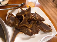 牛歇骨-牛小隆牛肉面馆(四牌楼店)