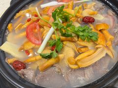 -九寨沟特色牦牛肉汤锅