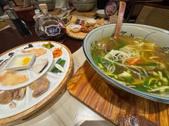 -芸南道·过桥米线(昆明老街旗舰店)