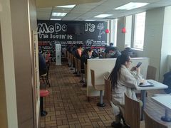 -麦当劳(中山路店)