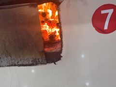 -三江鱼东北特色铁锅炖(骆驼店)