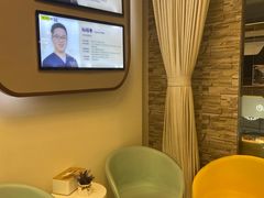 -维乐口腔(美维云门诊陆家嘴店)