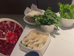 -左庭右院鲜牛肉火锅(七宝领展广场店)