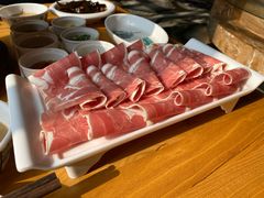 相间肥牛-额尔敦传统涮火锅·烧烤(鑫源山庄店)