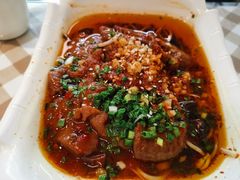 -新大咀港式茶餐厅(宝山万达店)