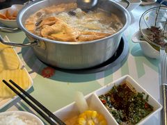-花田煮鲜牛肉火锅(钟楼众汇店)