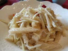 -侬佳蒸菜馆(听潮店)