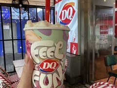 -DQ·蛋糕·冰淇淋(大宁国际商业广场店)