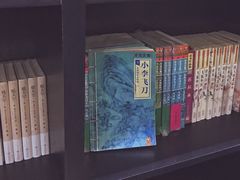 -钟书阁(松江泰晤士小镇店)