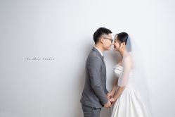 -巴黎婚纱摄影工作室