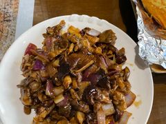 -东口码头·烧鸽子·鱼头泡饼·地方菜(金鹰悦城店)