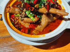 不二耙鸡爪-不二民谣音乐餐酒吧(西安店)