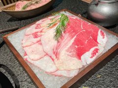 -三出山火锅(南京万象天地店)