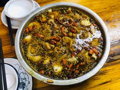 肥肠酸菜鱼-黑皮酸菜鱼(三山街店)