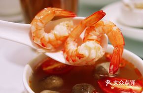 Tom Yum Cream Shrimp Soup