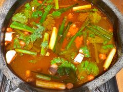 -张夺威·贵州酸汤牛肉火锅(上海首店)