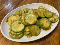 咸蛋黄炒小瓜-甜甜屋(解放中路店)