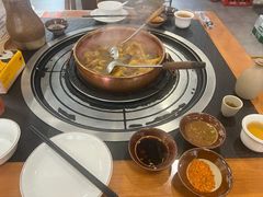 -阿山卓·野生菌火锅·纳西火塘烤肉