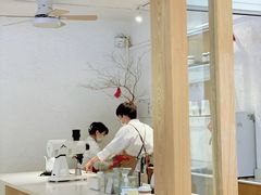 -Cafe on warm(丹霞店)
