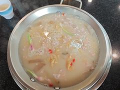-老来福·非遗酸汤兔(凯旋路店)