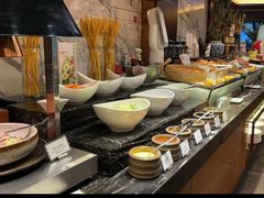 -岷山饭店-芝芝自助餐厅