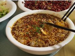水煮牛肉-勇猛子川菜馆(新军路店)