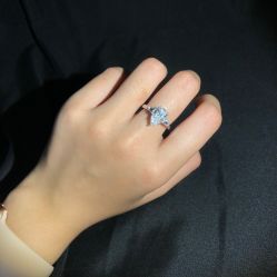 -威德钻石-克拉钻大本营(南京东路店)