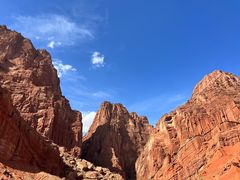 -天山神秘大峡谷
