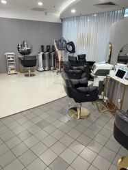 -八佰伴8008星级形象店