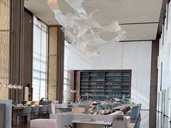-深圳国际会展中心希尔顿酒店(前海华发冰雪世界店)