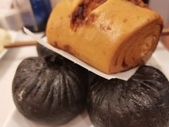 -李与白包子铺(桐梓林店)