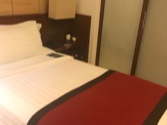 -三亚湾海居铂尔曼度假酒店