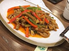 -清真·玛丽亚新疆菜主题餐厅(浙江中路店)