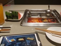 -海底捞火锅(曹安公路店)