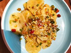 -有红鸡毛店·川菜(建设路店)