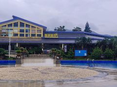 -那琴半岛地质海洋公园