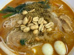 -二钢串叔麻辣烫(华龙大厦店)