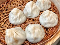 -笑来喜馄饨小笼工坊(通扬路店)