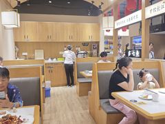 -饭橘汉江码头·乡野土菜馆(静安路店)