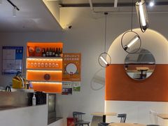 -HELLO 27 意面·沙拉·帕尼尼