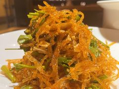 爽口鸡丝拌冻粉-鲁菜根·泰安菜(万达店)
