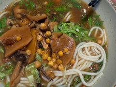 -百春原湖南牛肉粉(百联世纪店)