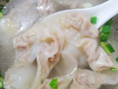 -依云煎包店