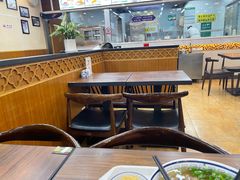-陇兴楼兰州拉面(西安咸阳国际机场店)