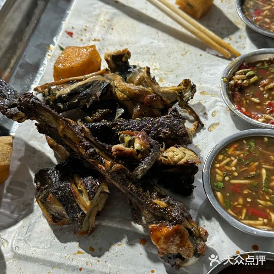 过把瘾烧烤(广母路店)