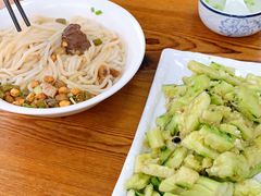 -牛八宝桂林米粉(八里庄店)