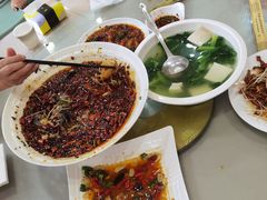 -邛海风味特色菜馆